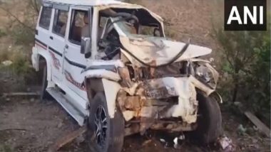 Madhya Pradesh Road Accident: মধ্যপ্রদেশের দামোহয় গাছের সঙ্গে গাড়ির ধাক্কায় তিনজন নিহত, দুজন আহত