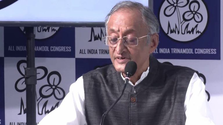 Amit Mitra: বিজেপি গণতন্ত্রের মৌলিক কাঠামো নষ্ট করছে, মন্তব্য অমিত মিত্রের