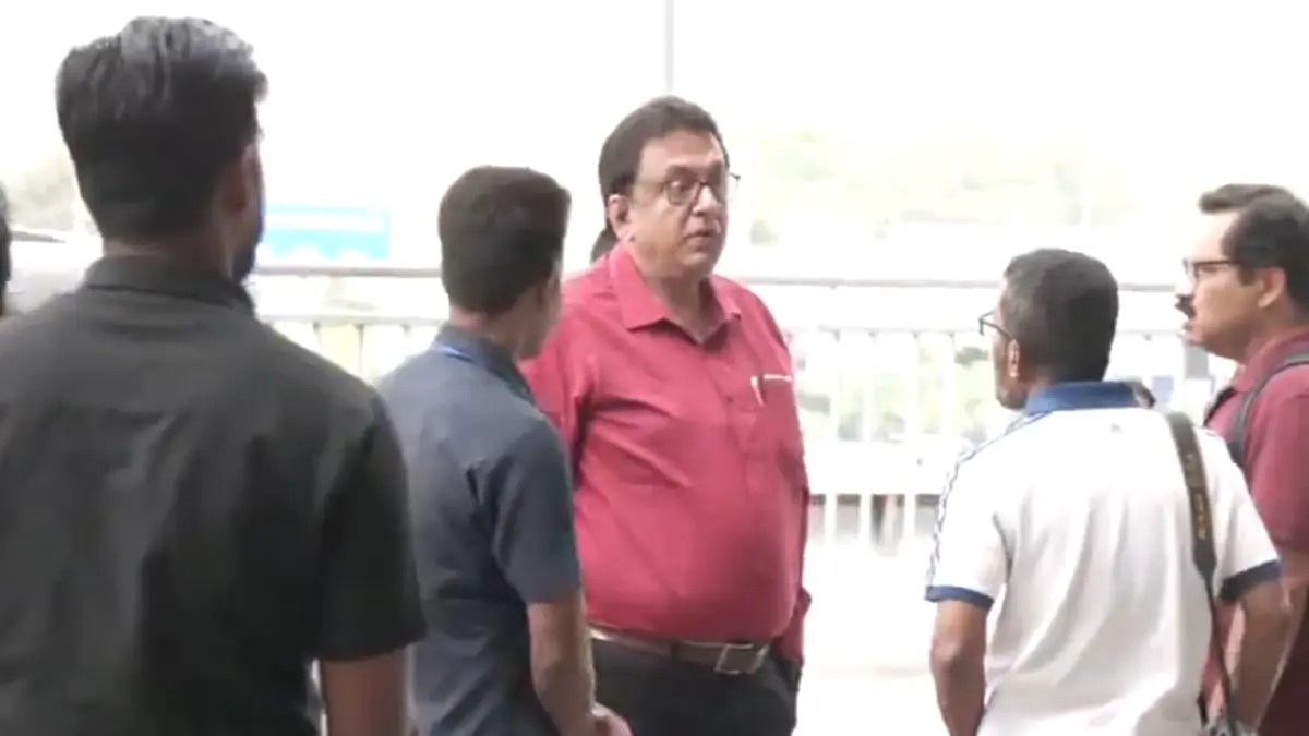 A ten-member AITC delegation will meet the Election Commission: রাজ্যের পরিস্থিতি নিয়ে কমিশনের সঙ্গে বৈঠক! ১০ সদস্যের তৃণমূলের প্রতিনিধি দল রওনা দিল দিল্লির উদ্দেশ্যে