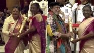 Padma Bhushan: রাষ্ট্রপতির হাত থেকে পদ্ম সম্মান প্রাপ্তি মিঠুন, ঊষা উত্থুপের, দেখুন ভিডিয়ো