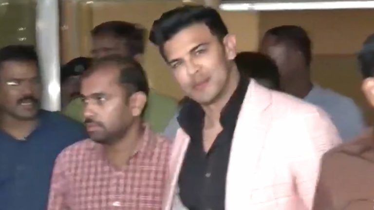 Sahil Khan Arrested: গ্রেফতারের পর মুম্বইয়ে আনা হল সাহিলকে, বললেন, 'দেশের বিচার ব্যবস্থায় আস্থা আছে'