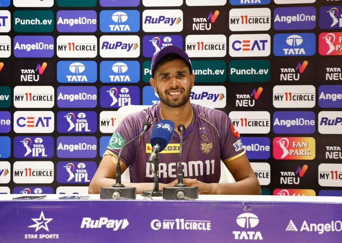PBKS বনাম KKR: শ্রেয়স আইয়ার আউট শূন্যে, পঞ্জাব অলআউট ১১১ রানে, পয়লা বৈশাখে নাইট বোলিংয়ে হাজার ওয়াটের আলো
