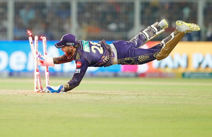 KKR vs RCB IPL 2024: ইডেনে টানটান থ্রিলারে এক রানে জয় কেকেআর-এর, শেষ বলে রান আউটে কর্ণের রথের চাকা আটকে বেঙ্গালুরুর হার