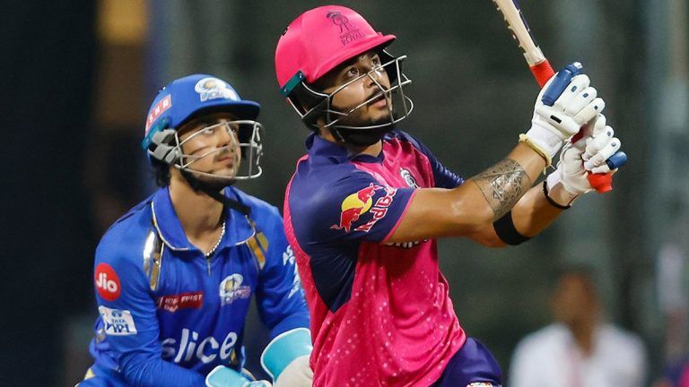 RR Beat MI IPL 2024: মুম্বইকে ৬ উইকেটে হারিয়ে সহজ জয় রাজস্থানের, রায়ান পরাগের অনবদ্য অর্ধ শতক