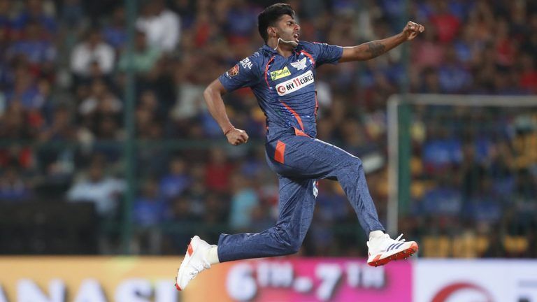 Mayank Yadav Fastest Ball: নিজের রেকর্ড ভেঙ্গে প্রায় ১৫৭ কিমি পেসে বোলিং ময়ঙ্ক যাদবের