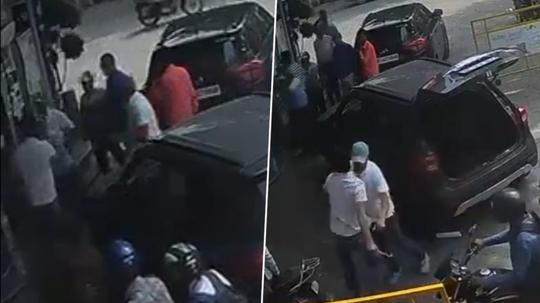 Noida: পেট্রল পাম্পে লাইনে দাঁড়াতে নারাজ! ক্ষেপে গিয়ে কর্মীকে মারধর করল আপ বিধায়ক-পুত্র