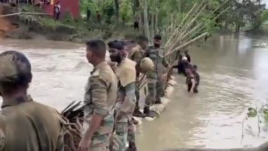 Cyclone Remal Effect: ঘূর্ণিঝড় রেমালের প্রভাবে বিপর্যস্ত অঞ্চলে নিরলস কাজ করছে সেনাবাহিনী, দেখুন ভিডিও