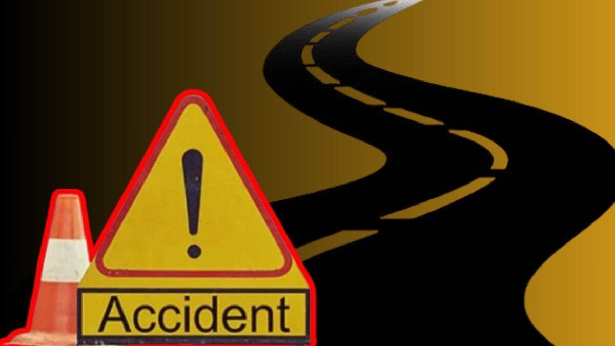Accident Video: হৃদয় দুর্বল হলে দেখবেন না, দুর্ঘটনার ভয়াবহ ভিডিয়ো, ছিটকে গিয়ে মরে পড়ে রইলেন মহিলা