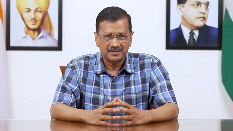 Arvind Kejriwal: বিধায়কদের সঙ্গে জরুরি বৈঠকে বসবেন দিল্লির মুখ্যমন্ত্রী! বড়সড় সিদ্ধান্ত নিতে চলেছেন কেজরিওয়াল