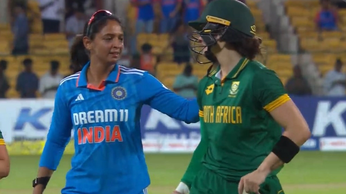IND W vs SA W Final, ICC Women's World Cup 2025 Toss Update: মুম্বইয়ে খারাপ আবহাওয়া! ভারত মহিলা বনাম দক্ষিণ আফ্রিকা মহিলা, আইসিসি মহিলা বিশ্বকাপ ২০২৫ ফাইনাল ম্যাচে টানা বৃষ্টি কারণে পিছিয়ে গেল টস