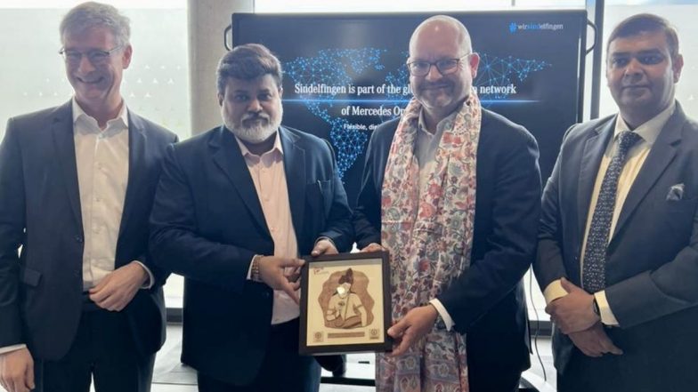 Mercedes Benz to Invest 3,000 Cr in Maharashtra: মহারাষ্ট্রে মার্সিডিজ-বেঞ্জ এর ৩০০০ কোটি টাকা বিনিয়োগ, শিল্পের পাশাপাশি বাড়বে কর্মসংস্থানের সুযোগ