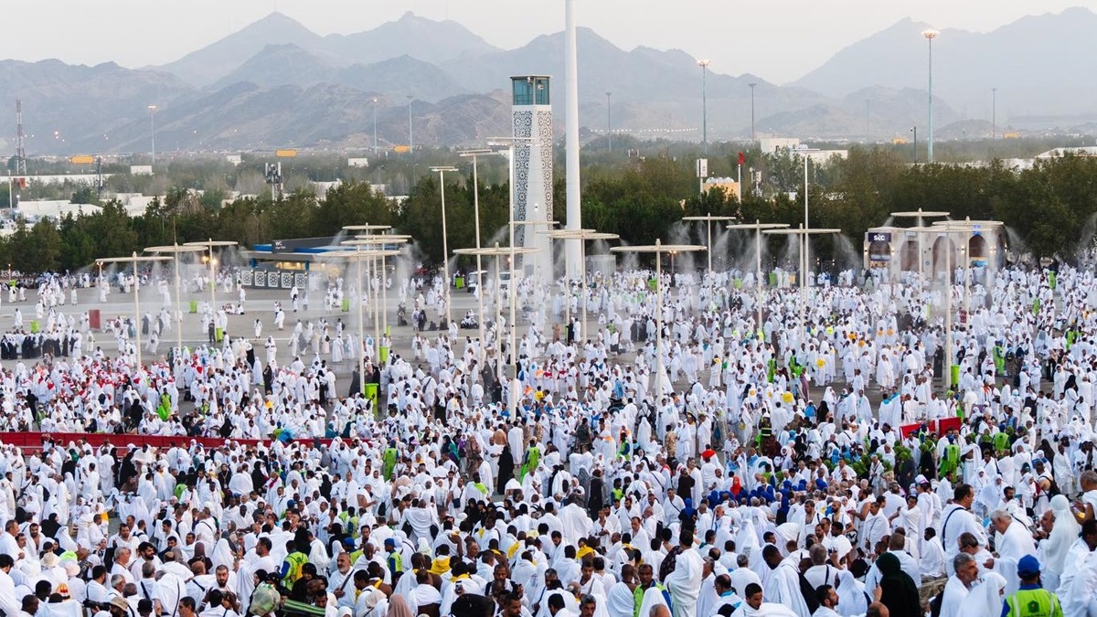 Saudi Arabia Bans Visas For Hajj 2025: বড় খবর হজের আগে, ভারত-সহ ১৩টি দেশের ভিসা সাময়িকভাবে নিষিদ্ধ করল সৌদি আরব