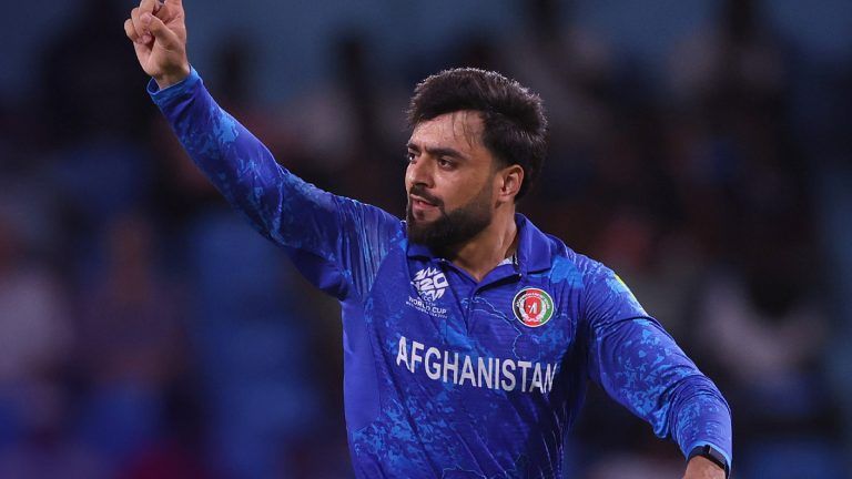 Rashid Khan Completes 150 Wickets in T20I: সেমিতে যাওয়ার আনন্দের মাঝে ১৫০ উইকেটের মাইলস্টোন ছুঁলেন রশিদ খান