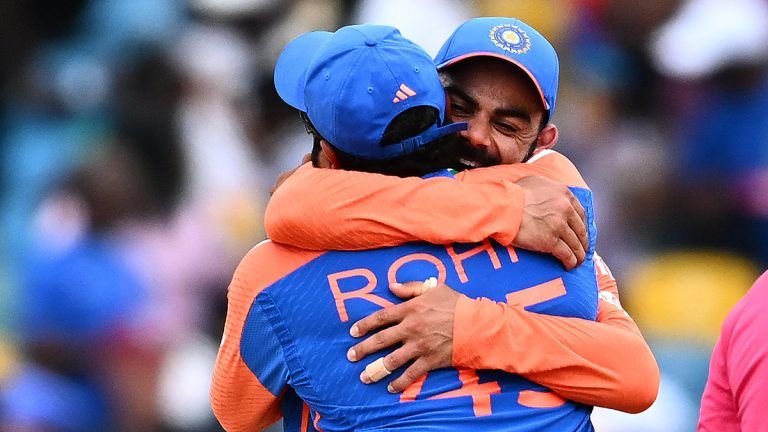 Rohit-Virat Bromance Video: দেখুন, বিশ্বকাপ জয়ে জাতীয় পতাকা জড়িয়ে রোহিত-বিরাট